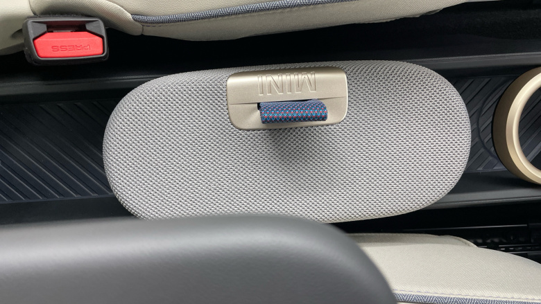 MINI Cooper 135kW E Exclusive [Level 2] 41kWh 3dr Auto Electric Hatchback